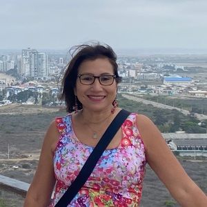 Meet your Posher, Sonia